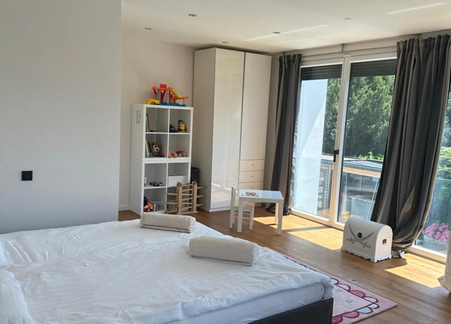 Outstanding 9 Bedroom Villa With Pool In Munich 0*,